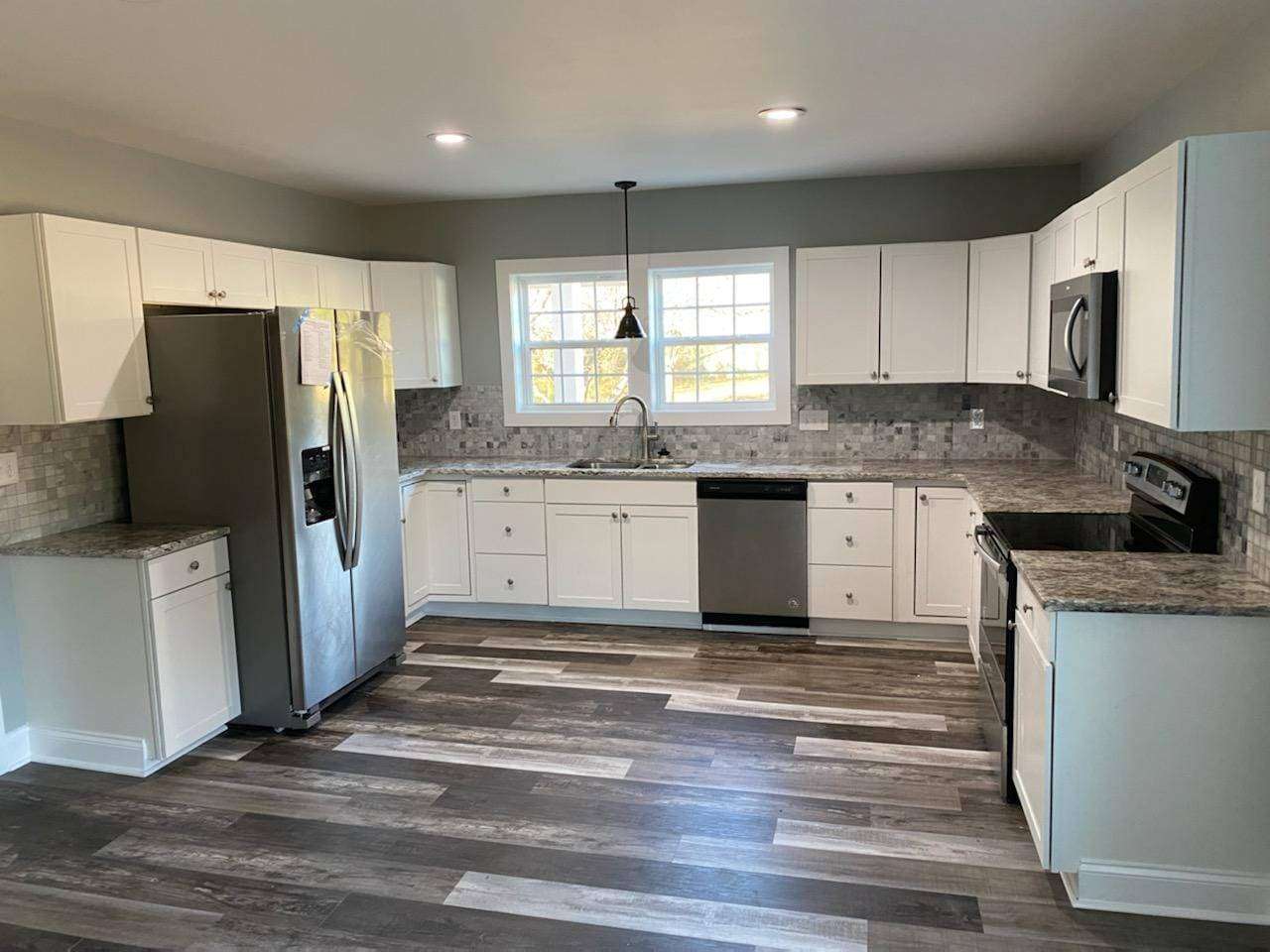 Modern Troutman Kitchen Remodel